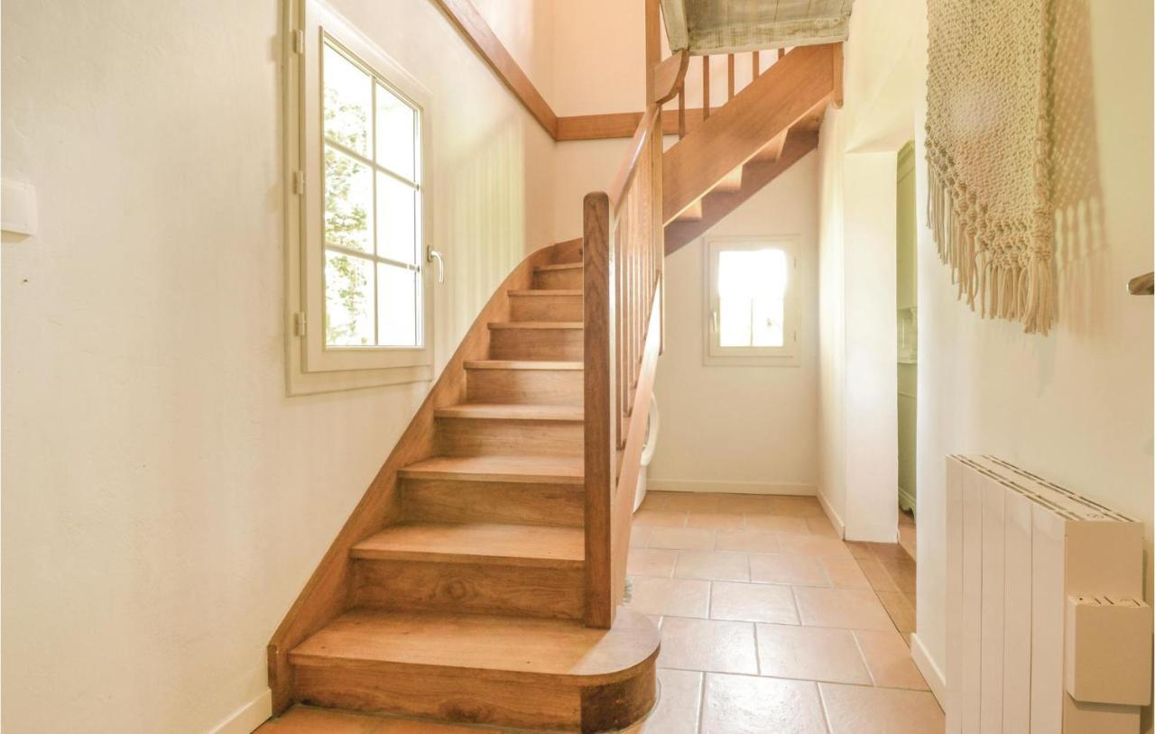 Lovely Home In Charritte De Bas With Wifi Exterior photo