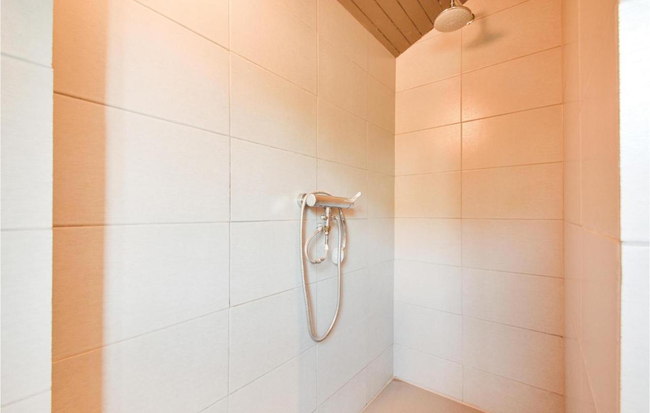 Lovely Home In Charritte De Bas With Wifi Exterior photo