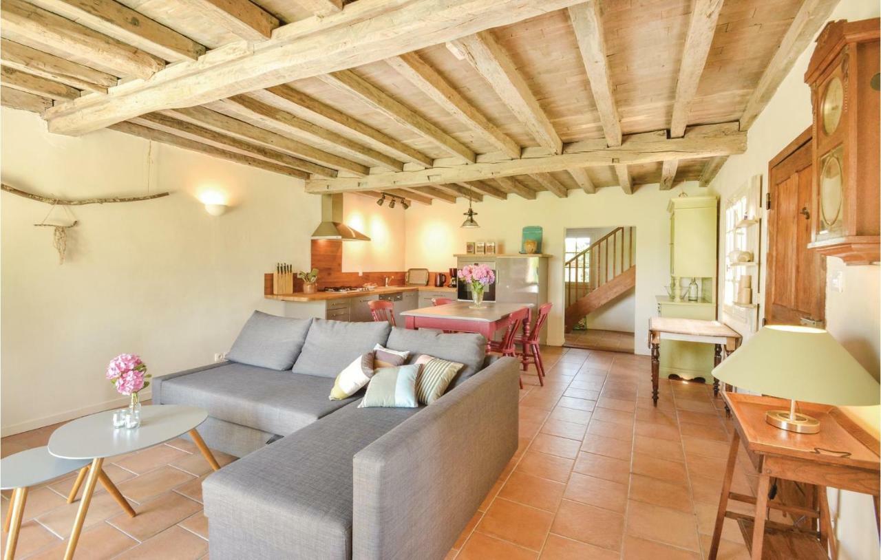 Lovely Home In Charritte De Bas With Wifi Exterior photo